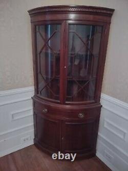 Pair Antique Mahogany Drexel bowfront corner cabinets 1950s dining set