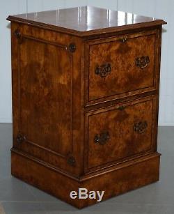 Pair Of Rrp £3600 Brights Of Nettlebed Burr Walnut Office Filing Cabinets Desk