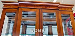 Pulaski Breakfront Lighted Curio Burled Wood 4 Glass Shelves 76t 42w 13d USA