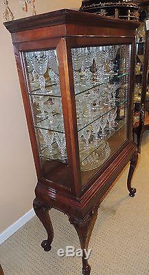 Queen Anne Style Curio/China Display Cabinet mahogany glass sliding front door