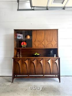 RARE STYLE-Broyhill Brasilia Two Piece Walnut Hutch China Cabinet Credenza