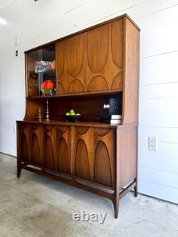 RARE STYLE-Broyhill Brasilia Two Piece Walnut Hutch China Cabinet Credenza