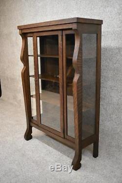 RED LION Tiger Mission Oak Display Bookcase China Display Curio Cabinet
