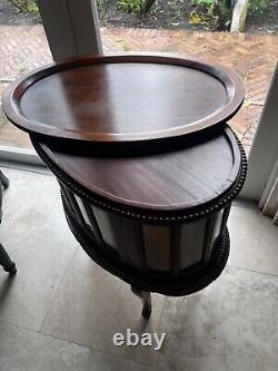 Rare Antique Oval Curio Table Beveled Glass Removable Tray Circa 1900's