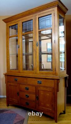 Red Oak China Cabinet Arts & Crafts Mission Style