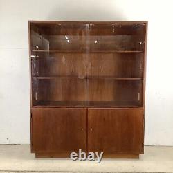 Scandinavian Modern Teak Bookcase or Display Cabinet