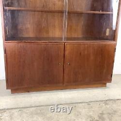 Scandinavian Modern Teak Bookcase or Display Cabinet