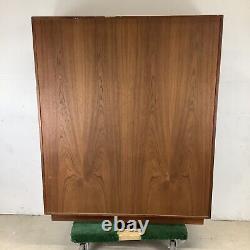 Scandinavian Modern Teak Bookcase or Display Cabinet