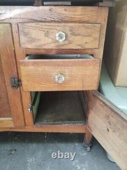 Sellers Better Kitchen Cabinet Antique Hoosier Baker