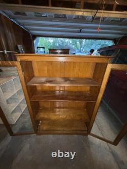 Solid Wood China Cabinet / Hutch In Great Shape