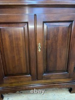 Statton Chippendale Style Solid Cherry Corner Cabinet with Keys