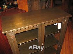 Stickley Brothers Mission Oak 2 Door China Cabinet #968, #8444 Quaint Furniture