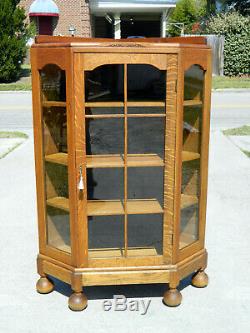 Sweet Tiger Oak Corner Cabinet circa 1910