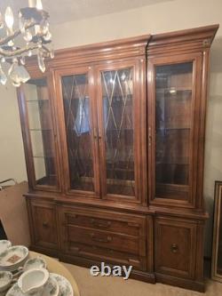Thomasville China Cabinet