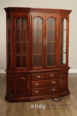 Thomasville Collector's Cherry China Cabinet