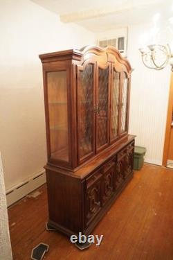 Thomasville Mahogany Breakfront