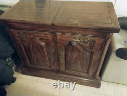 Thomasville Wood 2-Door Raised Panel Cabinet, Free Standing, 1 Shelf, Brown