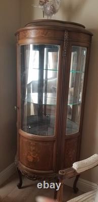 VTG French Louis XV Style Small Demilune Glass Inlaid Curio Display Cabinet READ