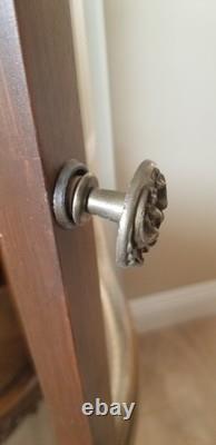 VTG French Louis XV Style Small Demilune Glass Inlaid Curio Display Cabinet READ