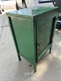 VTG Green Folk Art 3 Shelf CABINET CUPBOARD APOTHECARY BOX COUNTRY PRIMITIVE
