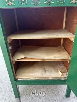 VTG Green Folk Art 3 Shelf CABINET CUPBOARD APOTHECARY BOX COUNTRY PRIMITIVE