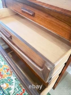 Vaughan Bassett Mid Century Modern Highboy Dresser 4 Drawers