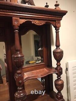 Victorian Mahogany Breakfront Cabinet