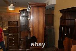 Vintage 1776-1976 Ethan Allen Dark Old Tavern Pine China Hutch Cabinet Cupboard