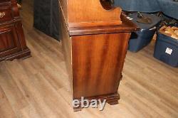 Vintage 1776-1976 Ethan Allen Dark Old Tavern Pine China Hutch Cabinet Cupboard