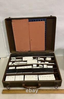 Vintage 1950s Kitchen Cabinet Appliance Salesman Sample Visualizer Case