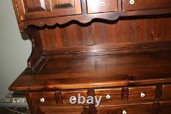 Vintage 1970's Ethan Allen Antiqued Old Tavern Pine China Hutch Cabinet Cupboard