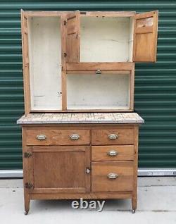 Vintage Antique Hoosier Style Oak Wilson Kitchen Cabinet slag glass tambor door