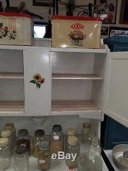 Vintage Antique Hoosier White Cabinet With Flour Bin Sifter & Porcelain Counter