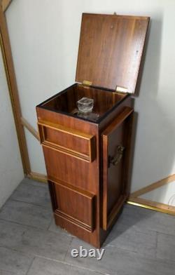 Vintage Art Deco English Regency Flip Top Cellarette Liquor Bar Rolling Cabinet