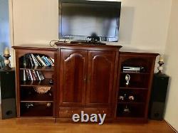 Vintage Etthan AllenArmoire 2 Cabinets HomeTheatre styled (PICK-UP ONLY) Chicago