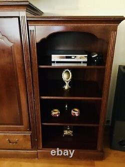 Vintage Etthan AllenArmoire 2 Cabinets HomeTheatre styled (PICK-UP ONLY) Chicago