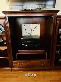 Vintage Etthan AllenArmoire 2 Cabinets HomeTheatre styled (PICK-UP ONLY) Chicago