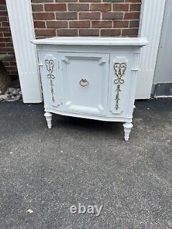 Vintage French Provincial White Cabinet, White Console Cabinet 29.5x17x26