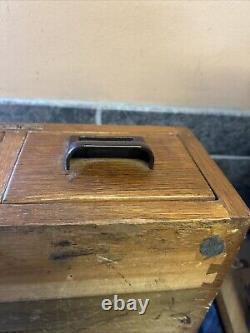 Vintage GLOBE WERNICKE WOODEN 2 DRAWER Index Card FILE CABINET