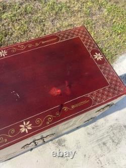 Vintage Hand Painted Red Lacquer Asian Oriental Cabinet Table Made in Spain Vintage Hand Painted Red Lacquer Asian Oriental Cabinet Table Made in Spain