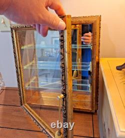Vintage Italian Gilded Shadow Box Display Cabinet with Mirrored Back & Glass Door