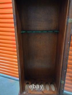 Vintage Mastercraft SJ Bailey And Sons 6 Gun Cabinet