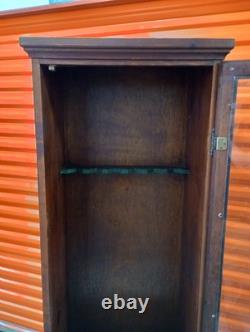 Vintage Mastercraft SJ Bailey And Sons 6 Gun Cabinet