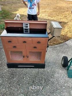 Vintage Medical cabinet and workbench (check pictures, read description)