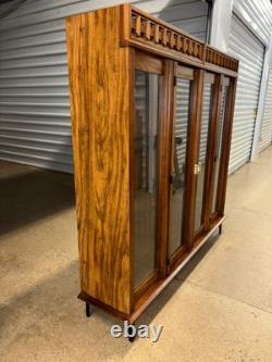 Vintage Mid Century Modern China Hutch