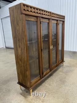 Vintage Mid Century Modern China Hutch