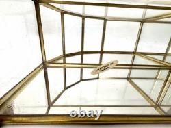 Vintage Mirrored Glass & Brass Curio Cabinet Set Gold Tone Tabletop Wall Display Vintage Mirrored Glass & Brass Curio Cabinet Set Gold Tone Tabletop Wall Display
