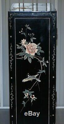 Vintage Pair Of Ebonised Chinese Chinoiserie Side Table Sized Cupboard Bookcases
