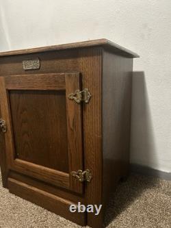 Vintage WHITE CLAD Simmons Oak Wood Ice Box Nightstand Cabinet Chest End Table