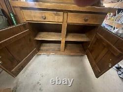 Vintage Wooded 2-Piece Hutch. Missing glass on doors